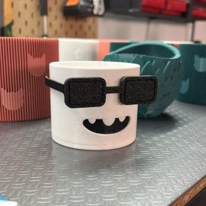 Modelo de maceta "Maceto Flipón" recién fabricado